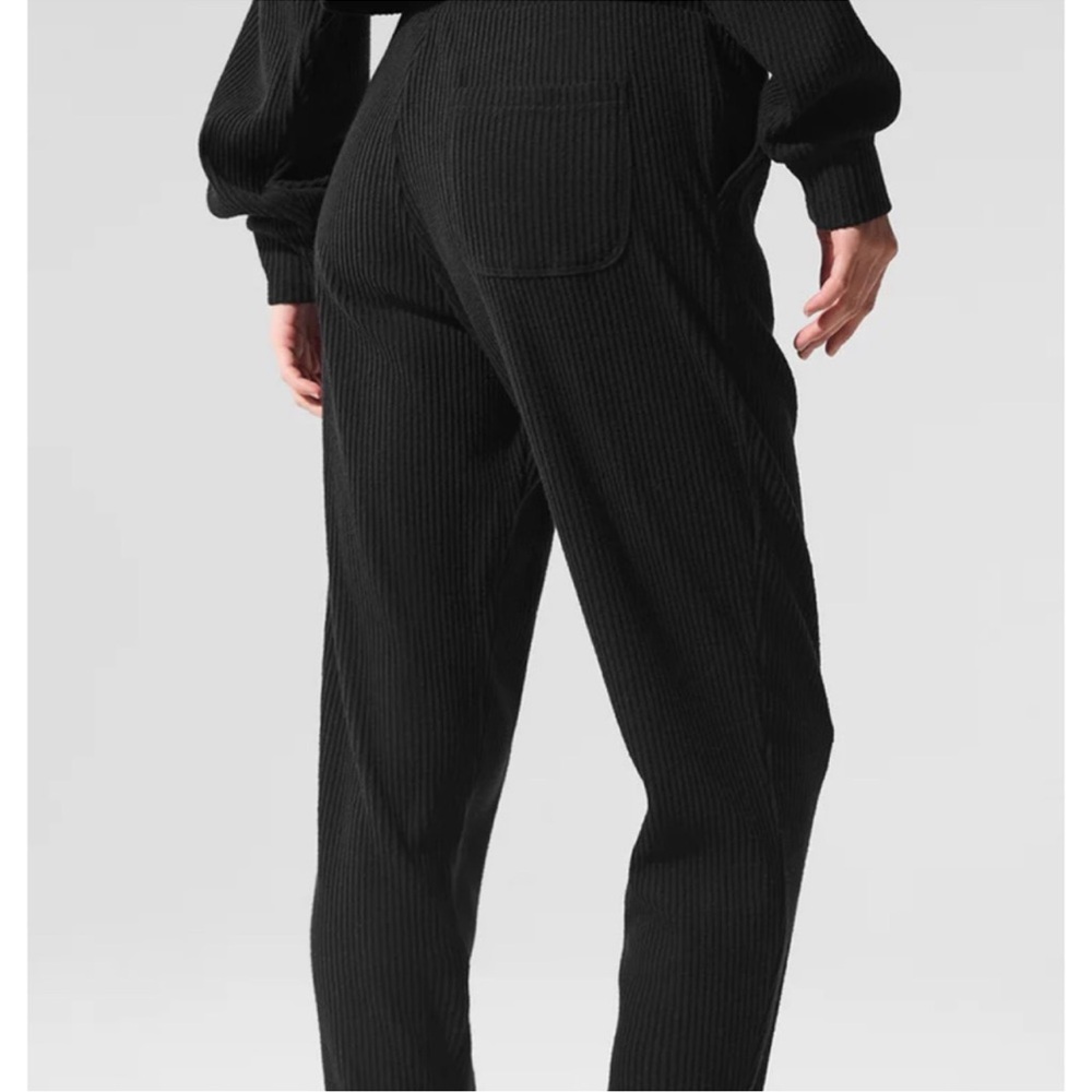 ALO YOGA Muse Ribbed HR Sweatpants Black Sz S - Picture 6 of 8